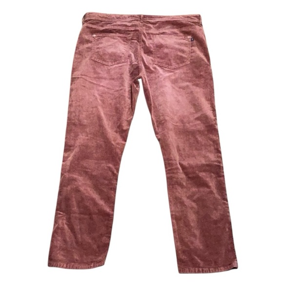 PILCRO Wine Mid-Rise Slim Boyfriend Corduroy Jeans - Picture 7 of 14